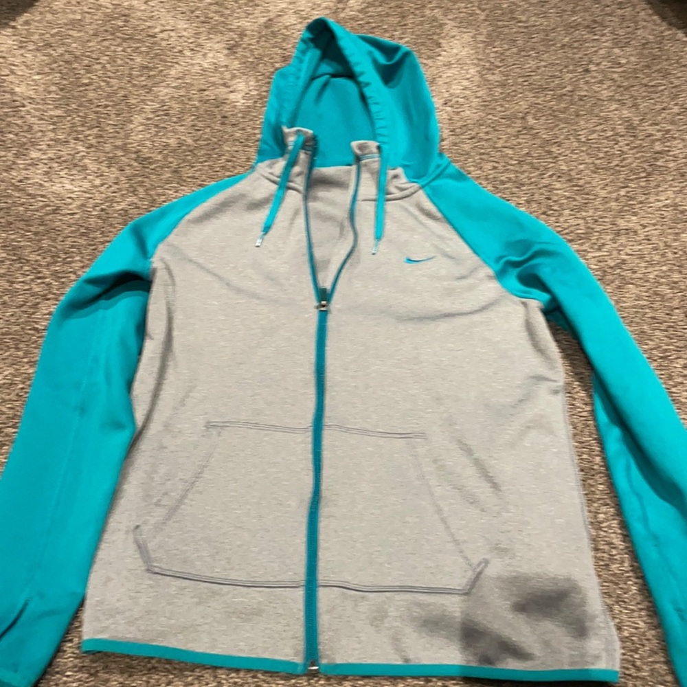 Nike full zip size medium